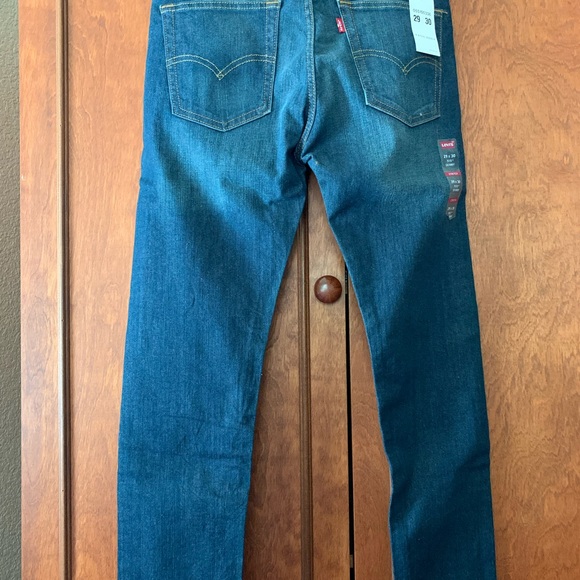 Levi jeans - Picture 2 of 3